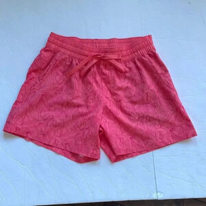 Field & Stream women’s athletic shorts Coral Floral print Women’s size S